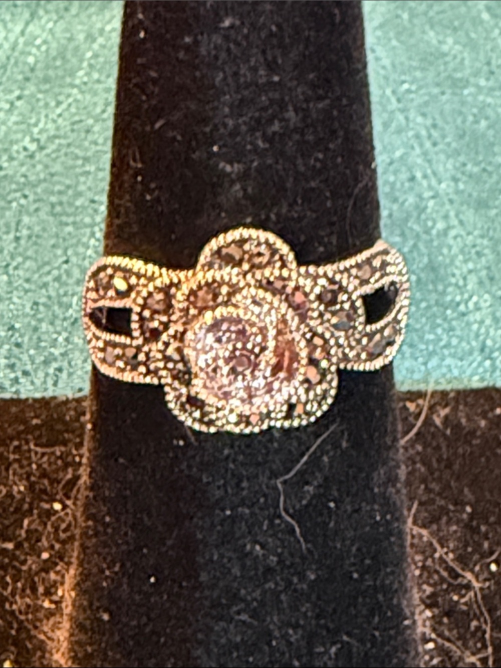 Vintage-Inspired Silver Floral Cubic Zirconia Ring - Women's Jewelry